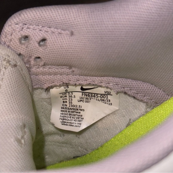 Nike Dunks Low Next Nature Size 6 - Picture 7 of 7